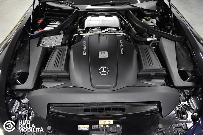 MERCEDES-BENZ GT AMG